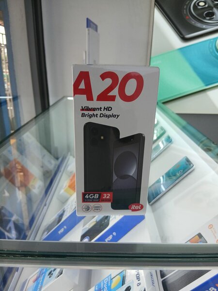 ORIGINAL ITEL A20(32/4)