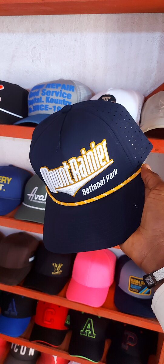 Casquettes de mode neuves