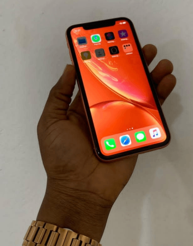 iPhone XR