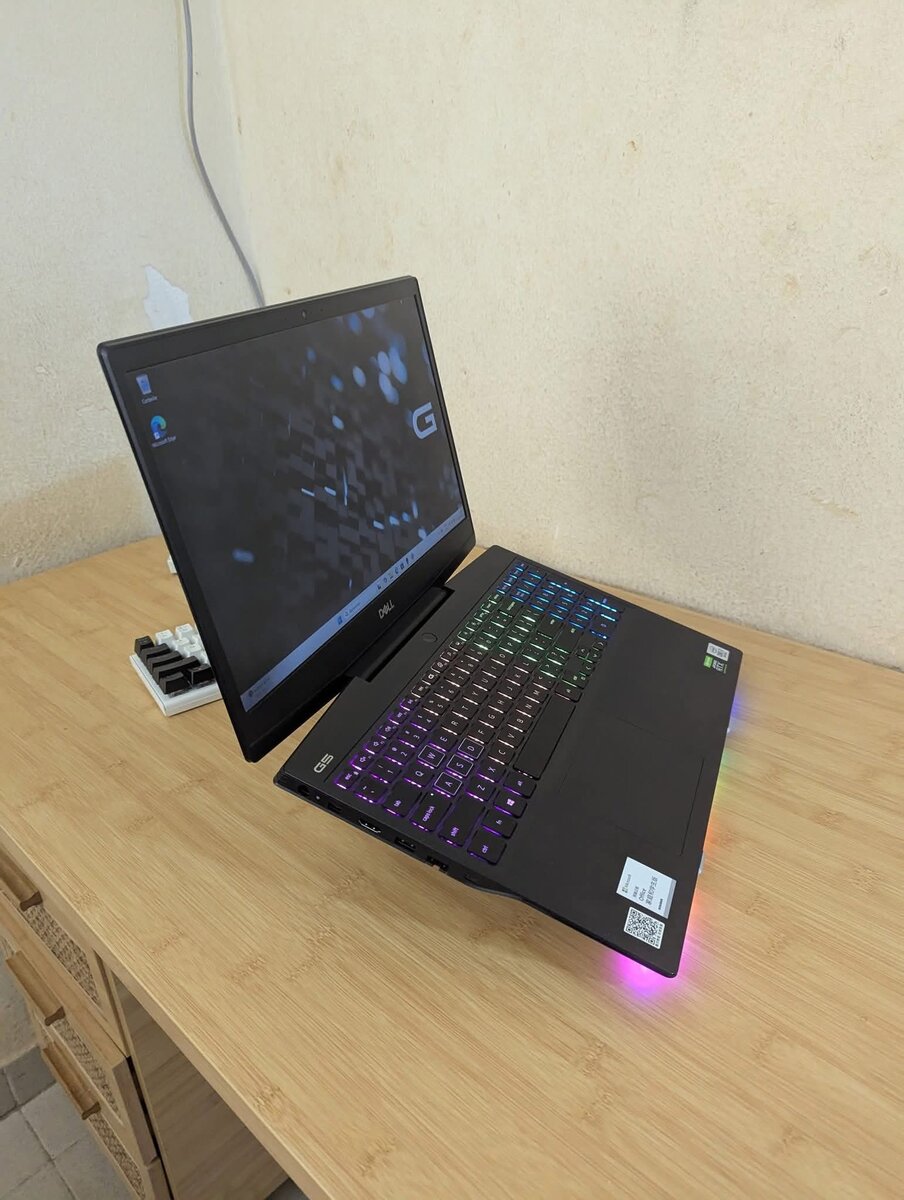 Ordinateur portable de jeu RGB