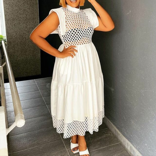 Robe Midi en Dentelle Élégante