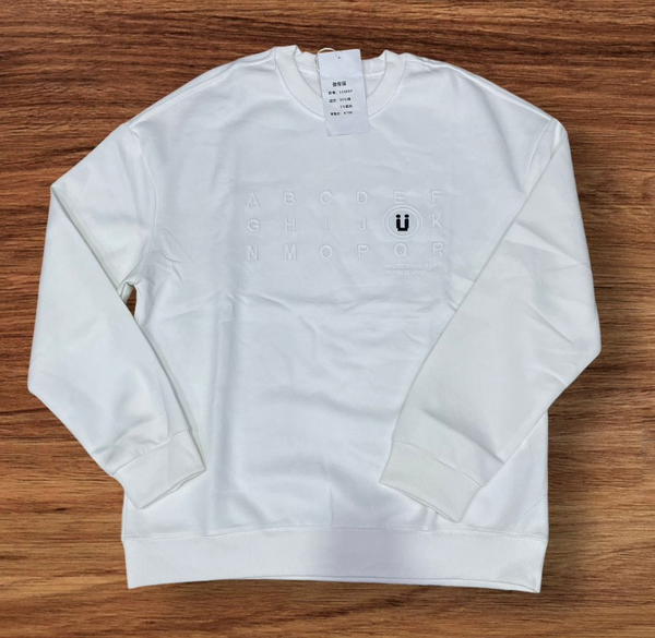 sweatshirt white alphabet