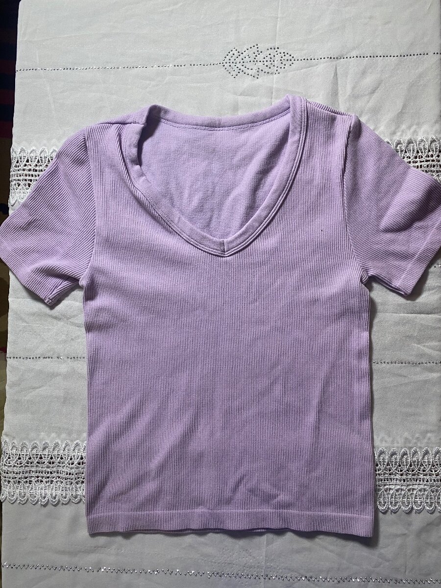 T-shirt lilas en coton
