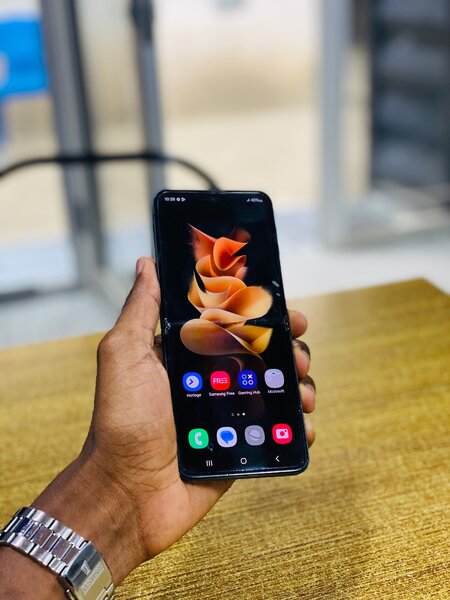 Samsung Galaxy Z-Flip 3