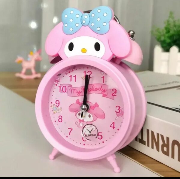 Horloge réveil en acier