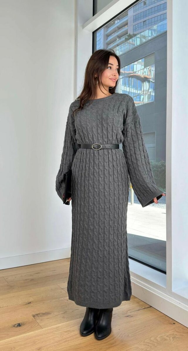 Трикотажное платье