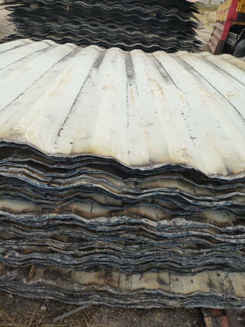 Листы от контейнера