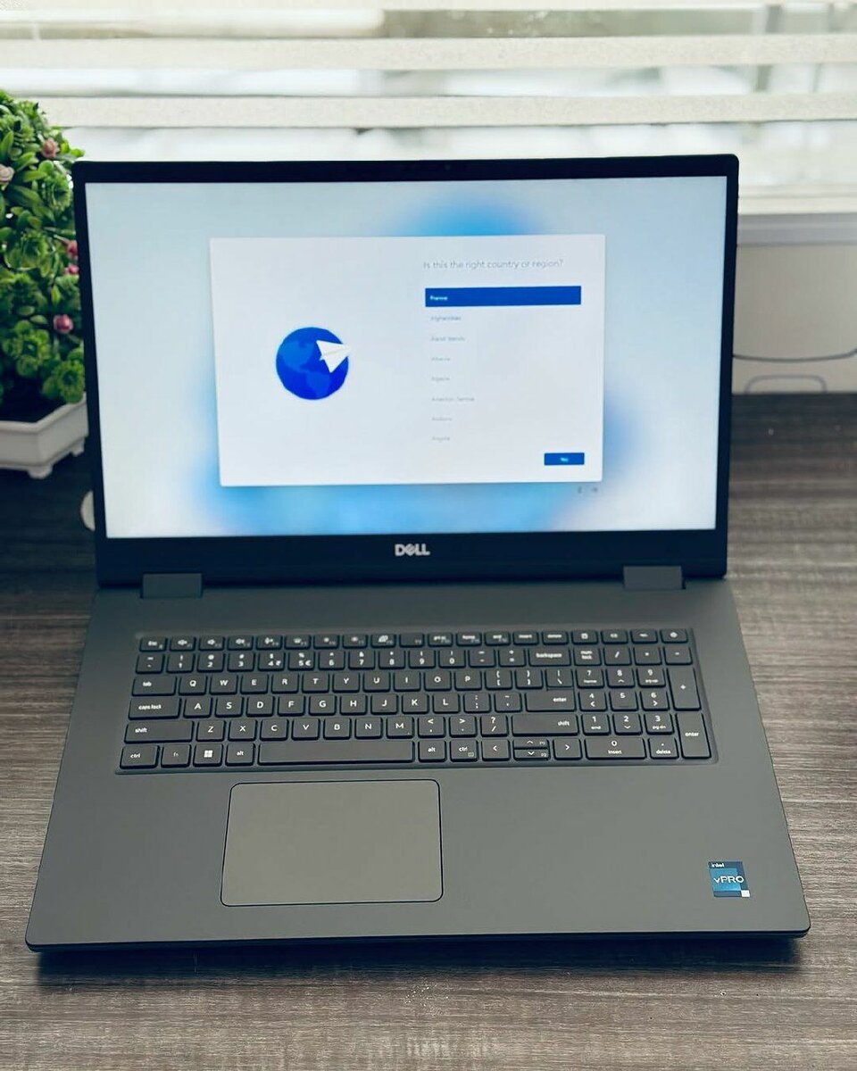 Dell Precision 7780
