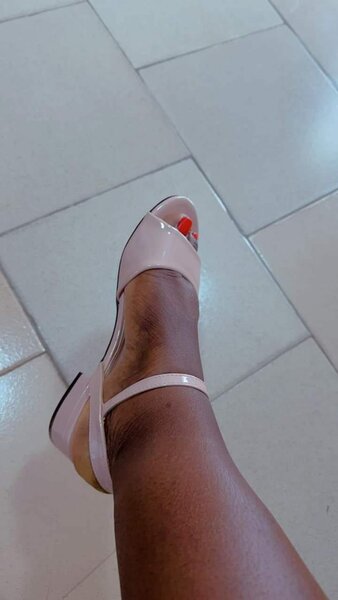 magnifiques sandales   très confortable