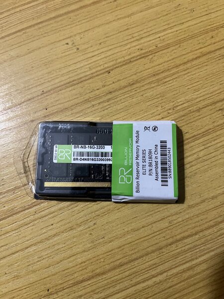 Mémoire RAM 16GB DDR4 3200MHz