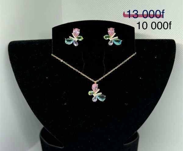 Ensemble Bijoux Éclatant