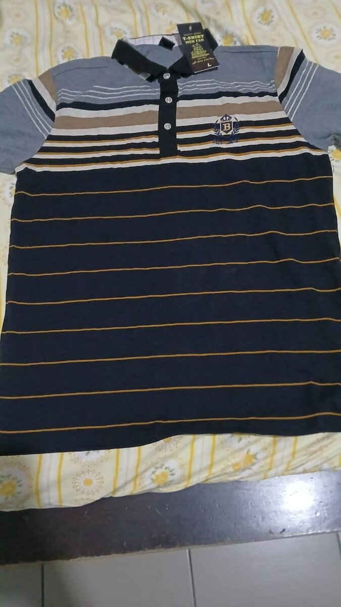 Polo rayé homme élégant