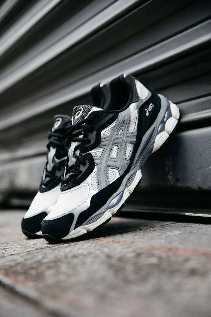 Chaussures de course Asics tendance