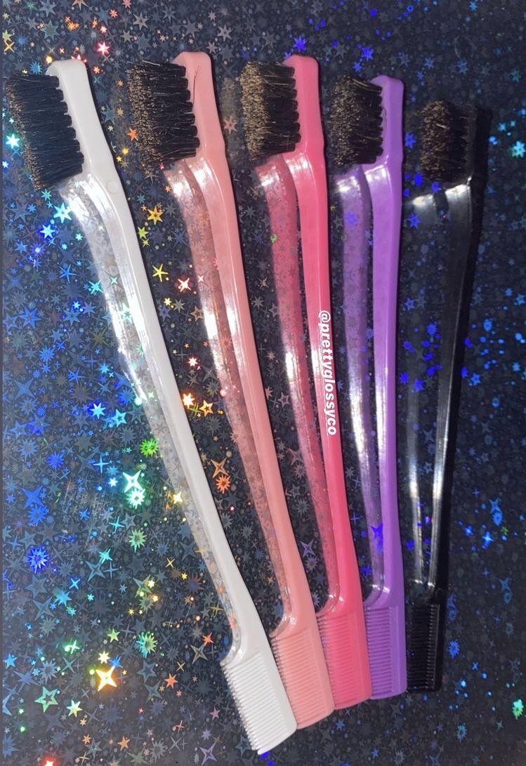 Brosses à cheveux colorées