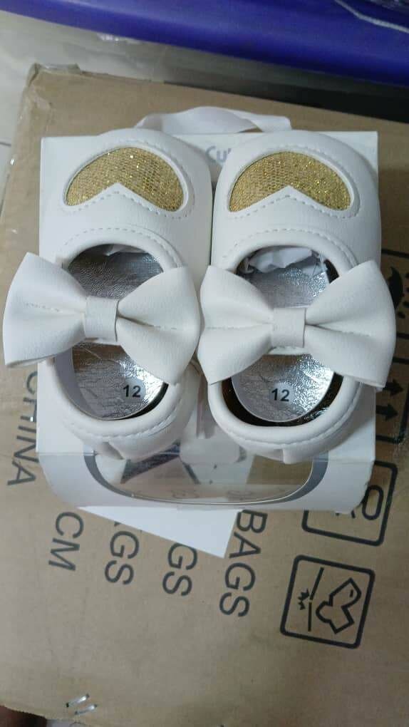 Infant girl shoes