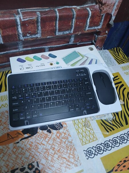 Clavier et Souris rechargeable