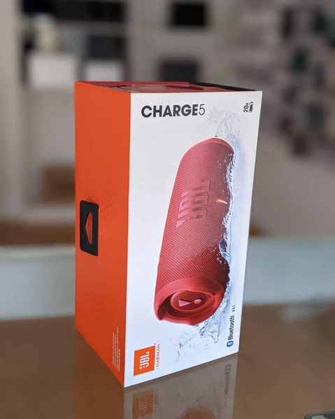 JBL Charge 5