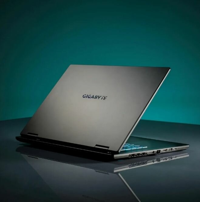Gigabyte Laptop 16'' i7 RTX