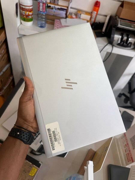 HP ELITEBOOK 835 G8 GAMING 11TH GEN*