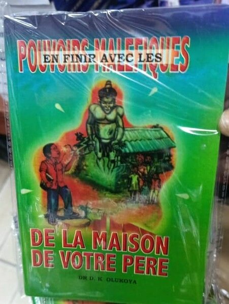 Livre Pouvoirs Maléfiques