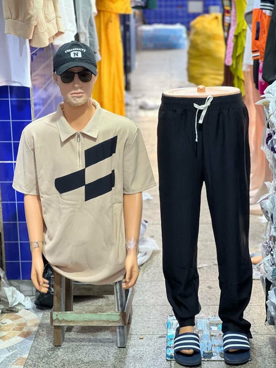 chic Ensembl  homme dm élégant