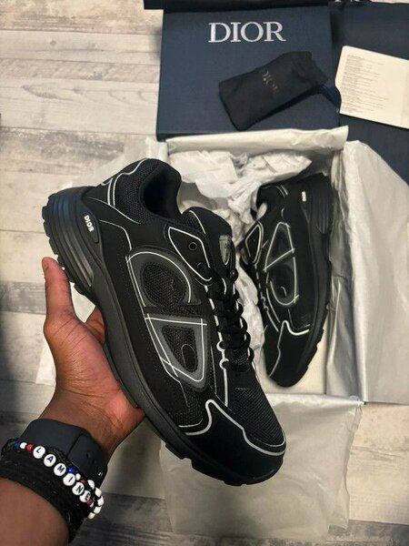 Chaussures de sport Dior élégantes