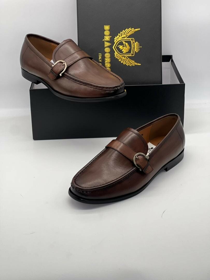 Mens Buckle shoe