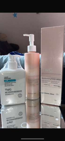 TWG Lotion & Cleanser Set