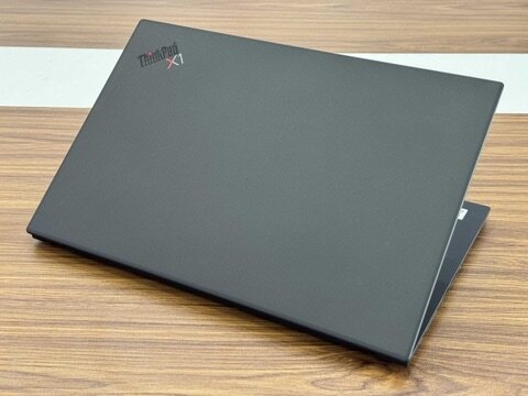 Lenovo X1 carbon