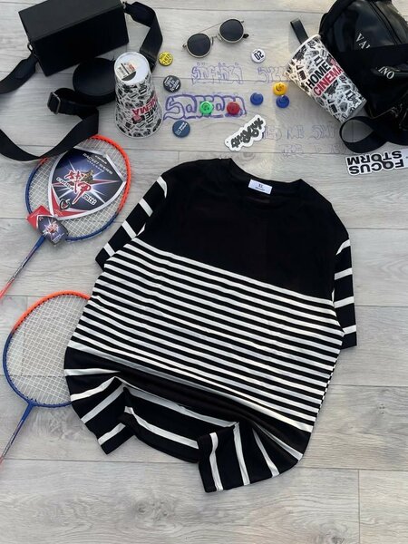 T-shirt rayée unisexe colorée