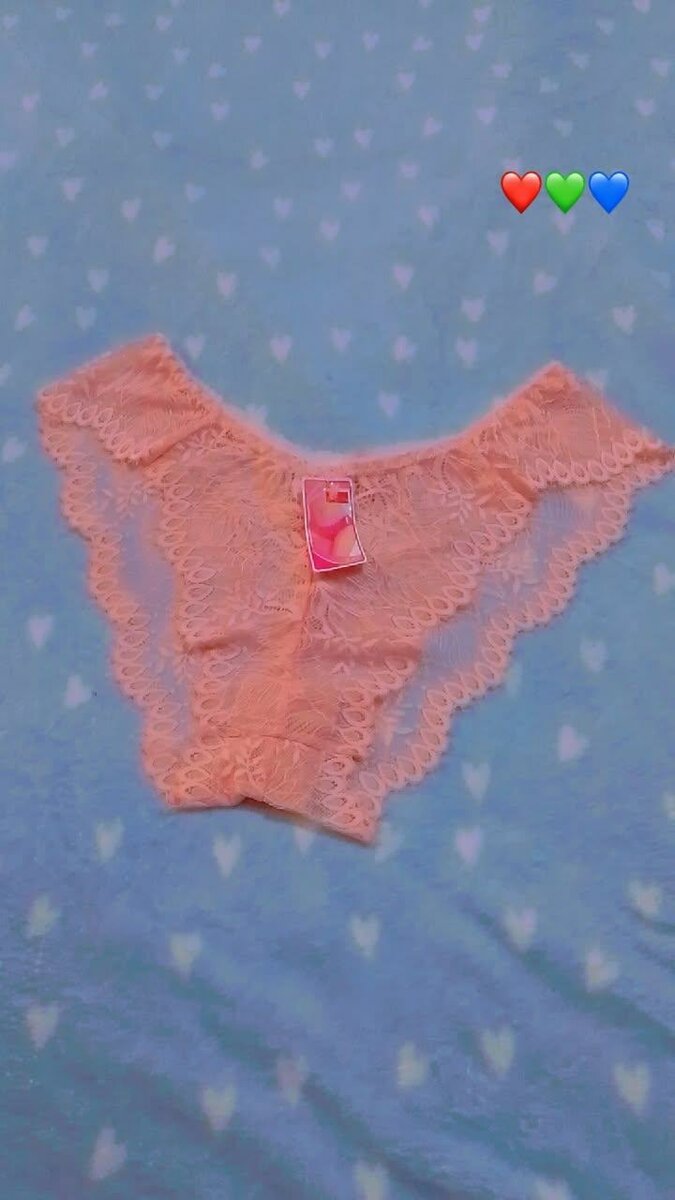 Culottes en dentelle féminine