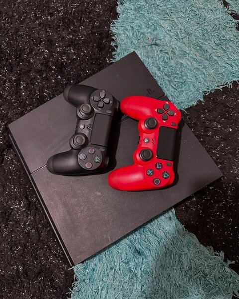 PS4 Standard 500GB Storage