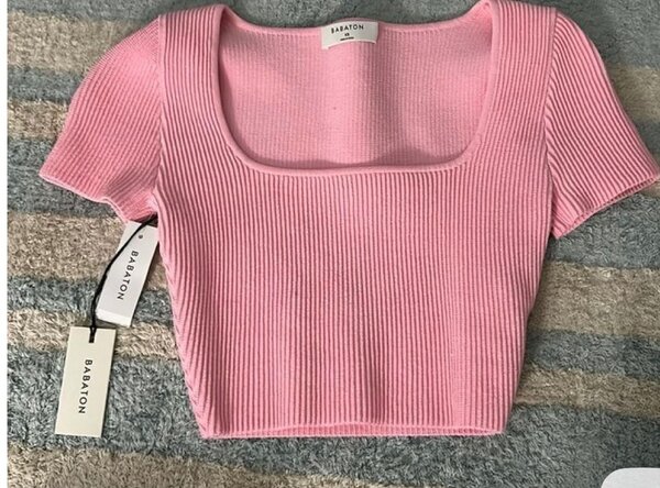 Haut court rose en maille