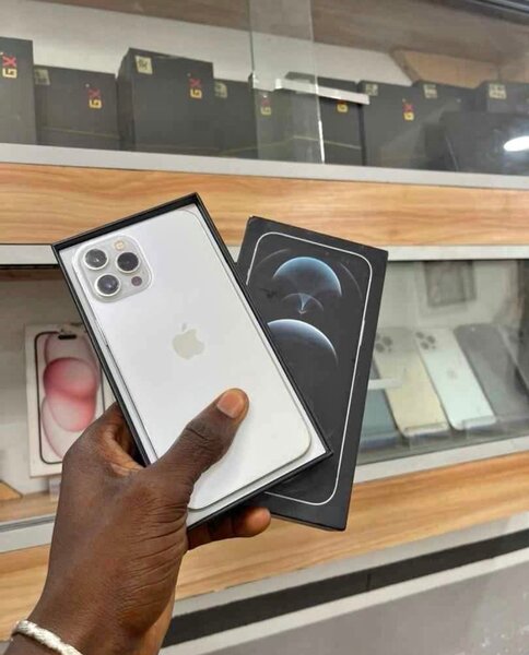 iPhone 12 Pro Max 128GB