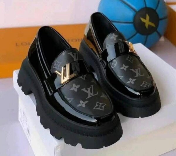 Mocassins en cuir élégant