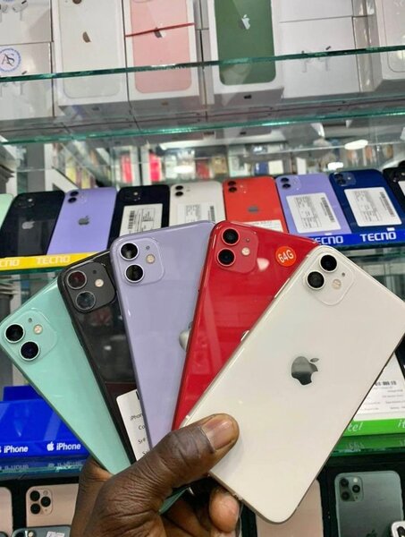 iPhone 11simple 64gb Cuasi neuf