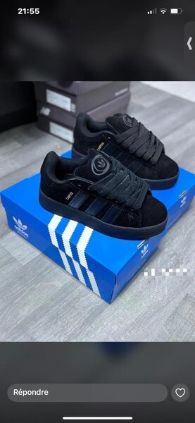 Baskets noires en daim