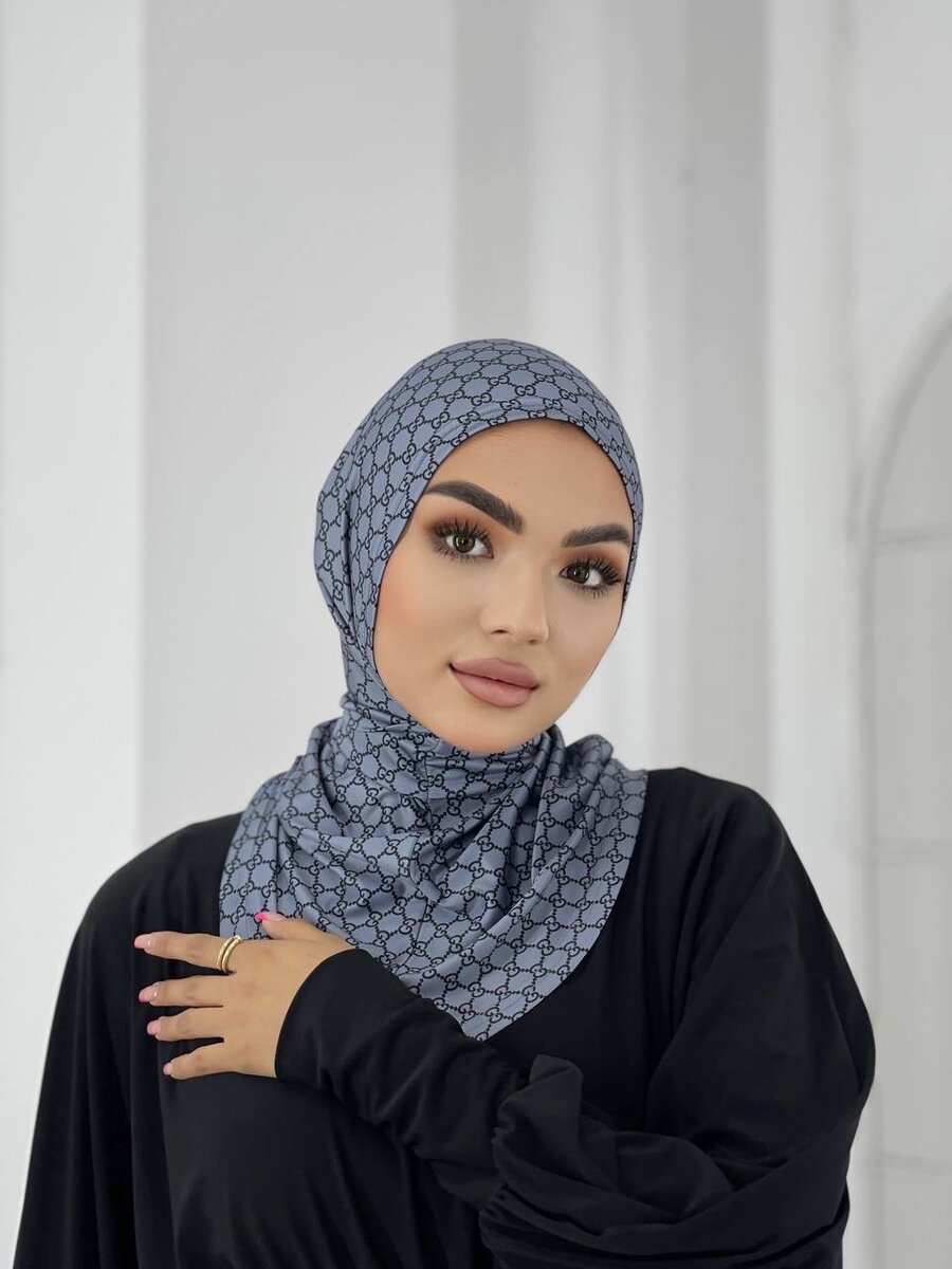 Балаклава на завязке