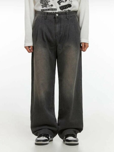 Jeans larges pour hommes