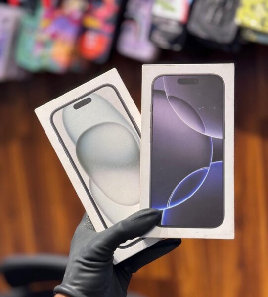 iPhone 15pro max 256GB