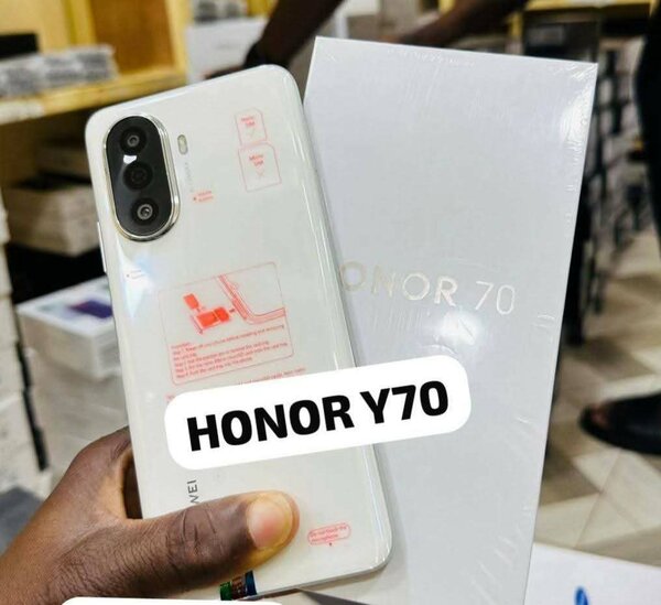 Smartphone Honor Y70 128GB
