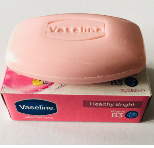 Savon Vaseline Vitamine B3