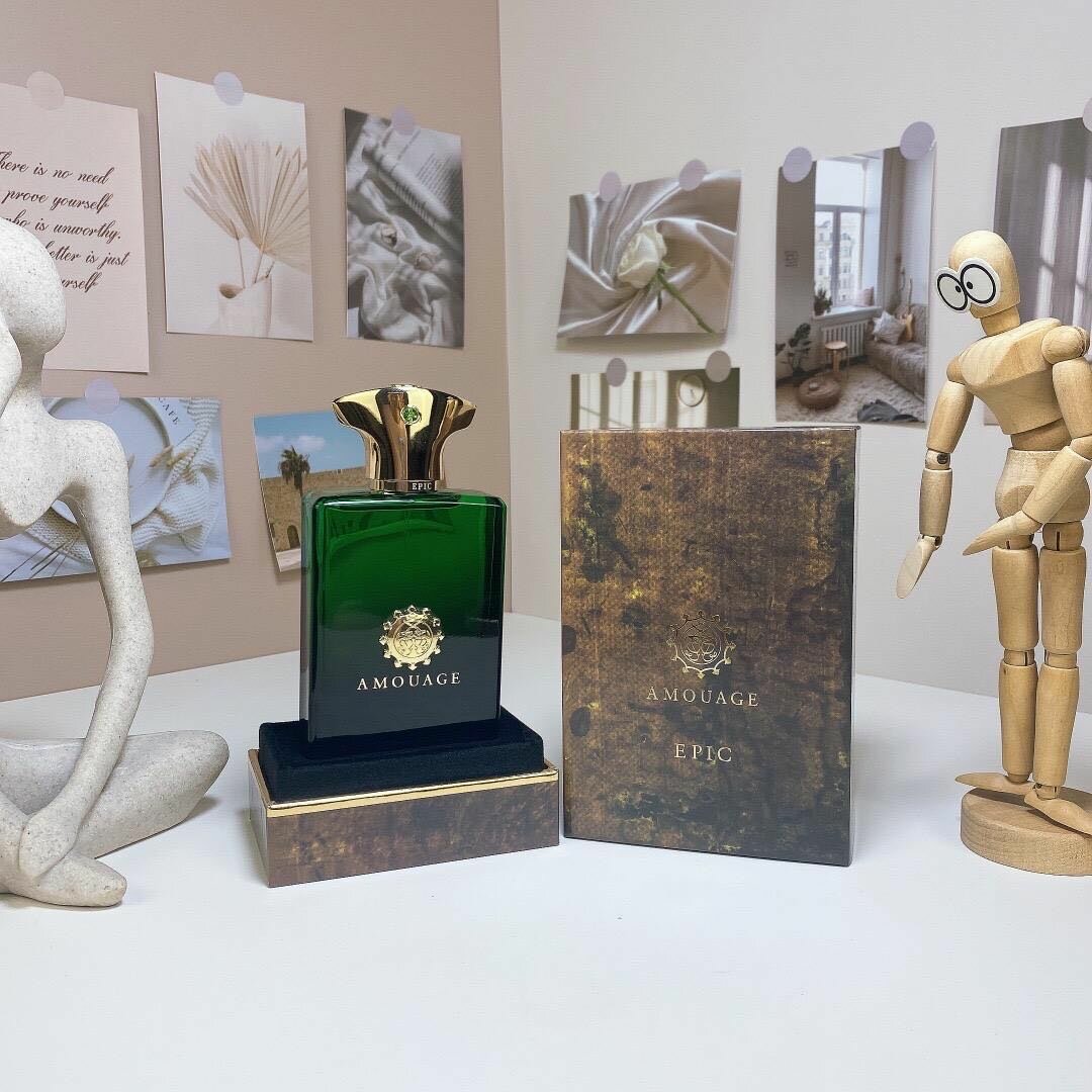 Amouage / Versace