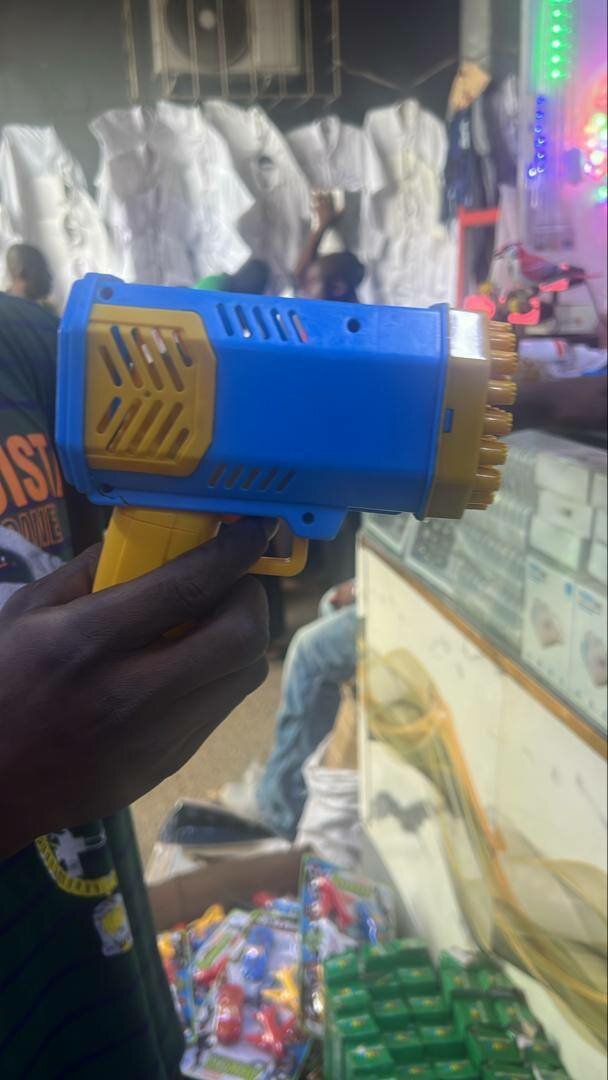 Pistolet à bulles 40 trous