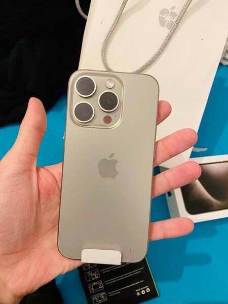 IPHONE 15 PRO MAX 256GB