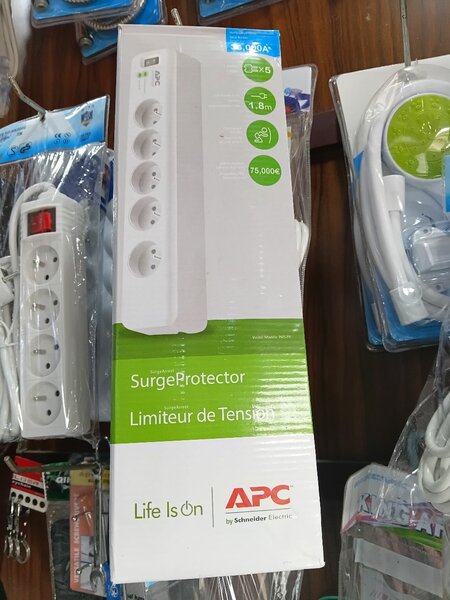 Limiteur de Tension APC