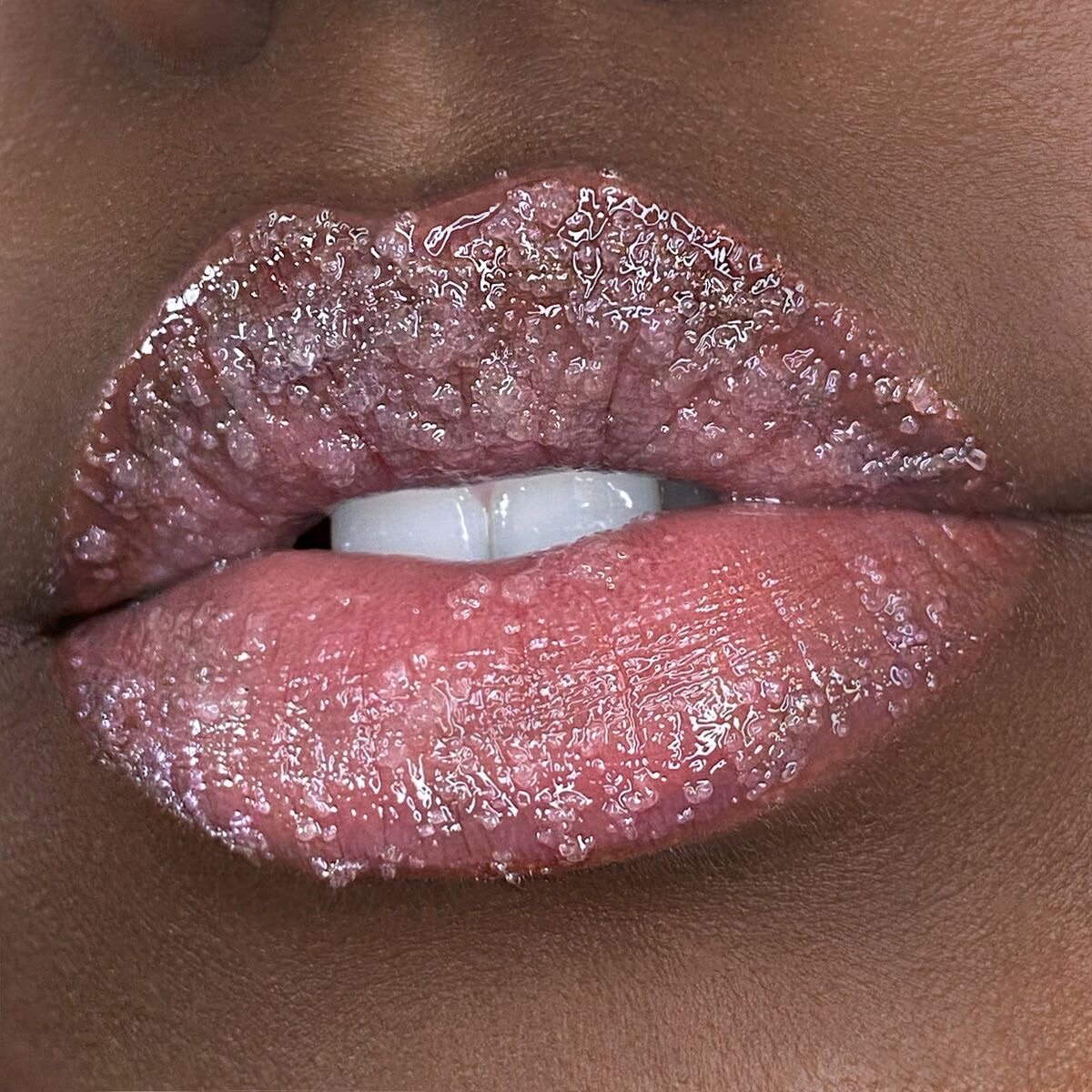 Lipgloss making class