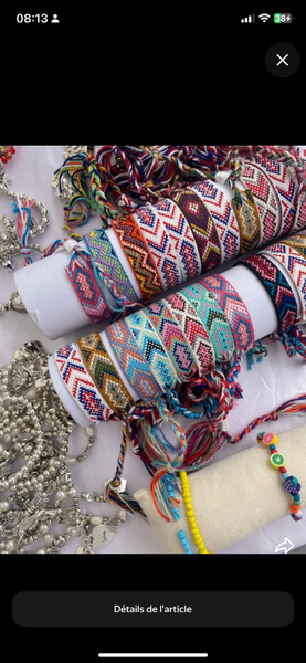 Bracelets en tissu coloré