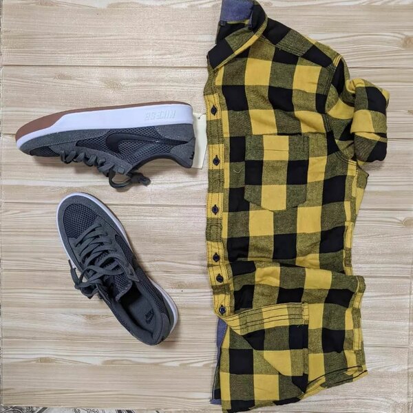 Men's set: sneakers and plaid shirt