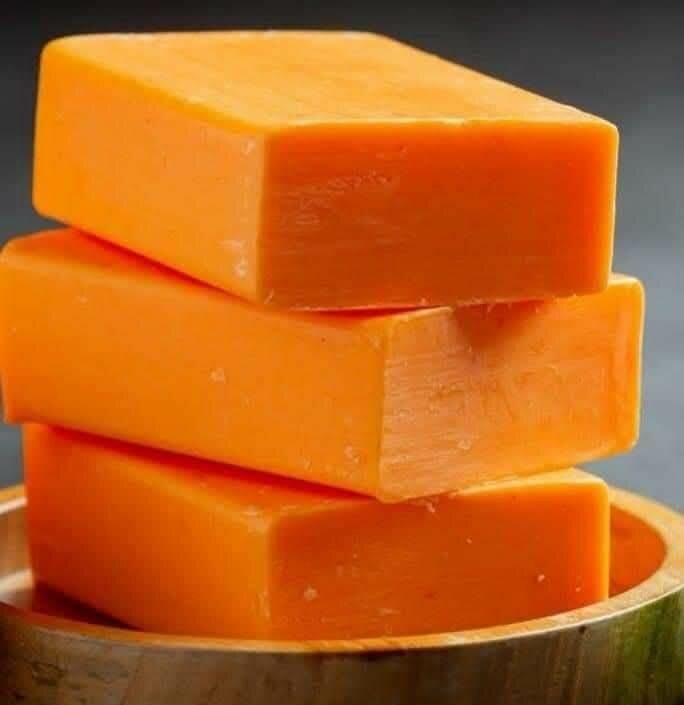 Savon naturel pour peau éclatante